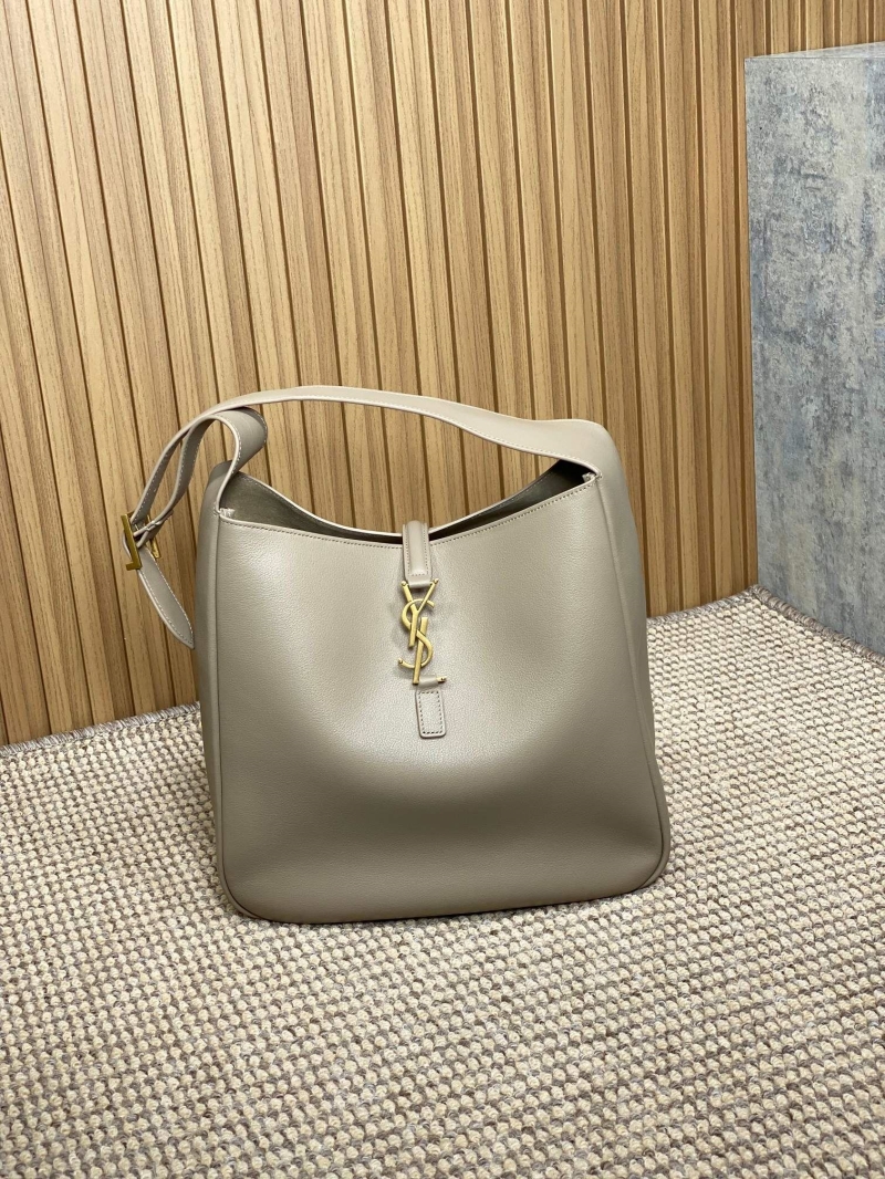 Y51 hobo bags